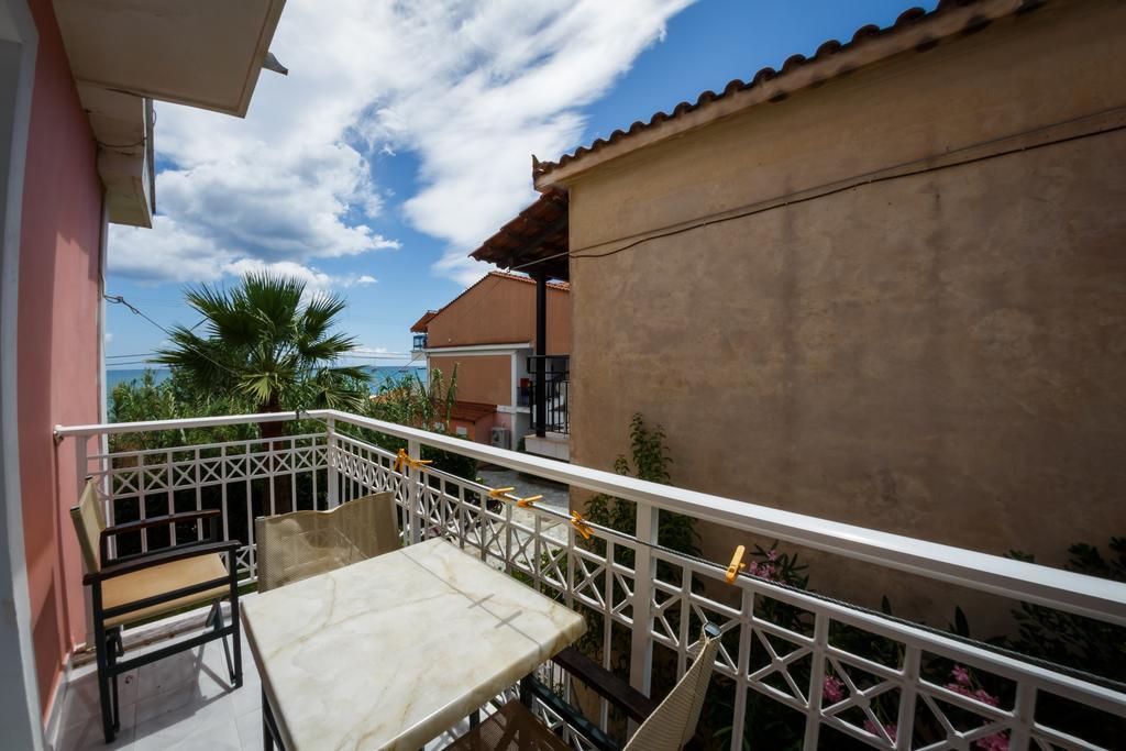 Terra Azzura Apartment Laganas Exterior photo